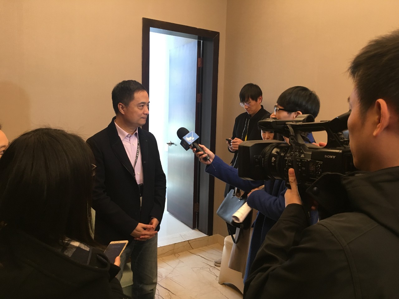 郑家耀:游戏产业今年的收入达到两千亿,说明游戏已经发展成主流的文化